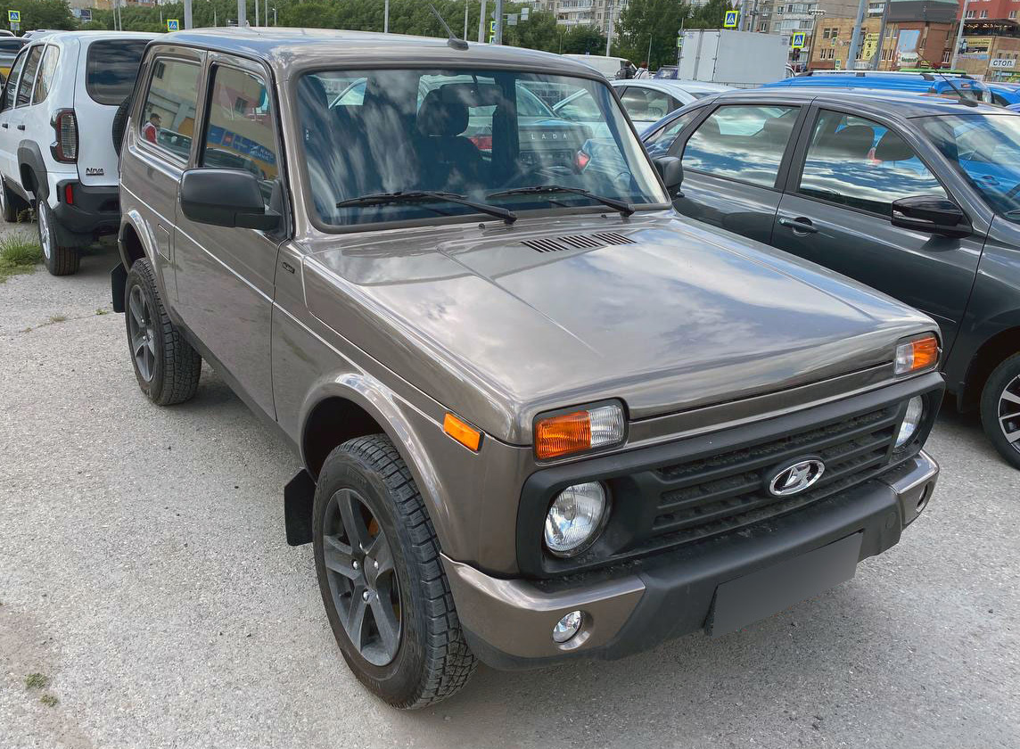 Прокат Chevrolet Niva в Севастополе без водителя - 2100 в день